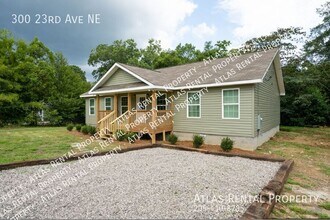 300 23rd Ave NE in Center Point, AL - Building Photo - Building Photo