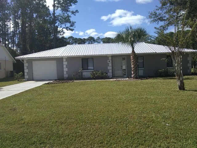 30 Belvedere Ln in Palm Coast, FL - Building Photo