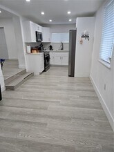 1420 NW 116th St in Miami, FL - Building Photo - Building Photo