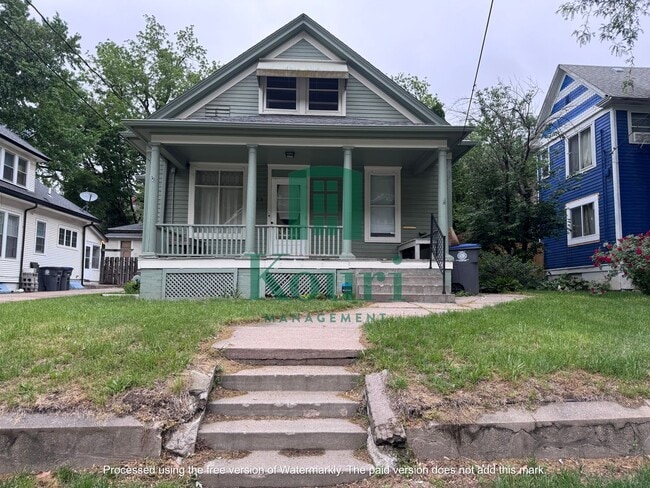 property at 323 Lincoln Ave