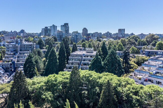 Harbour Terrace in Vancouver, BC - Building Photo - Building Photo