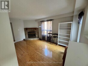 46 Cranleigh Dr in Markham, ON - Building Photo - Building Photo