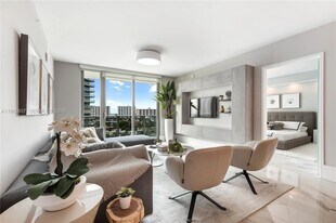 300 Sunny Isles Blvd, Unit 4-806 in Sunny Isles Beach, FL - Building Photo