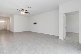 947 Remington Green Dr SE in Palm Bay, FL - Building Photo - Building Photo