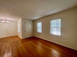 1384 Woodston Rd in Memphis, TN - Building Photo - Building Photo