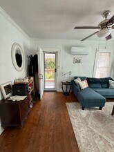 246 21st Ave N, Unit Porch View in St. Petersburg, FL - Foto de edificio - Building Photo
