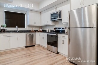 1 Parnell St in Essex, ON - Building Photo - Building Photo