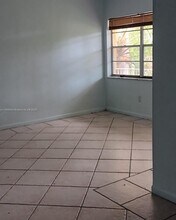 1826 Cleveland St in Hollywood, FL - Foto de edificio - Building Photo