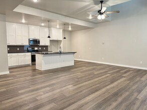 6621 Bent Wood Villas Dr in Oklahoma City, OK - Building Photo - Building Photo