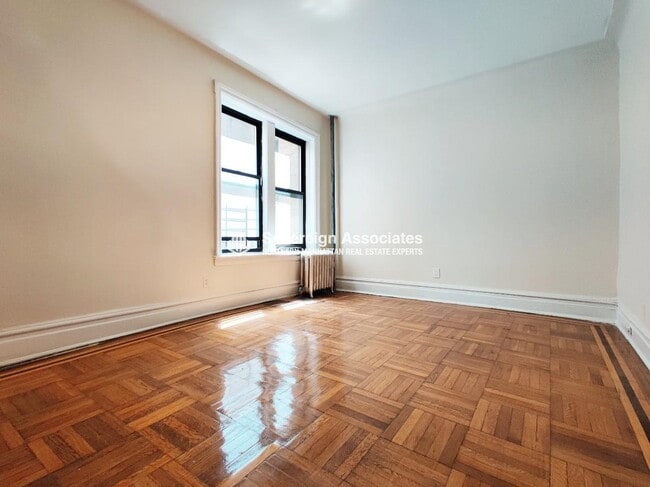 540 Fort Washington Avenue in New York, NY - Building Photo - Floor Plan