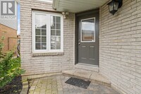 33 John Walter Crescent in Courtice, ON - Building Photo - Building Photo