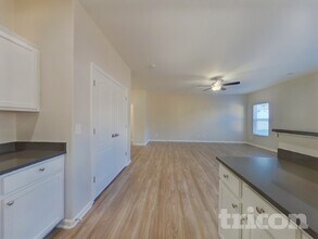 1134 Blue Topaz Dr in Dallas, NC - Building Photo - Building Photo