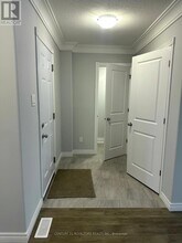 240 O'Neil St in Peterborough, ON - Building Photo - Building Photo