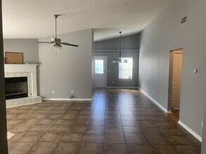 7911 Red Bean Dr in Pensacola, FL - Building Photo - Building Photo