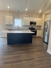 13166 Indigo Ct in Holland, MI - Building Photo - Building Photo