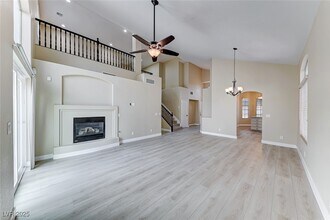 926 Dancing Vines Ave in Las Vegas, NV - Building Photo - Building Photo