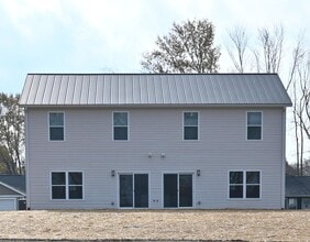 132 Brushwood Dr in Mansfield, OH - Building Photo - Building Photo