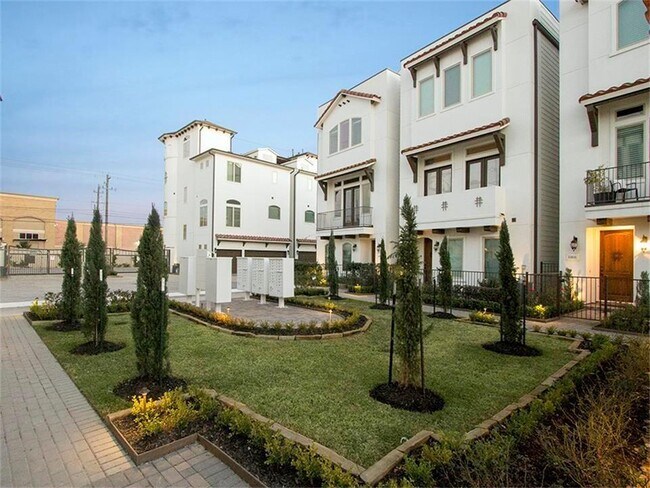 1285 Bonner St in Houston, TX - Building Photo - Building Photo