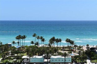 1865 S Ocean Dr in Hallandale Beach, FL - Building Photo