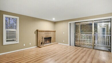 19828 Military Rd S, Unit 3 in Seatac, WA - Building Photo - Building Photo