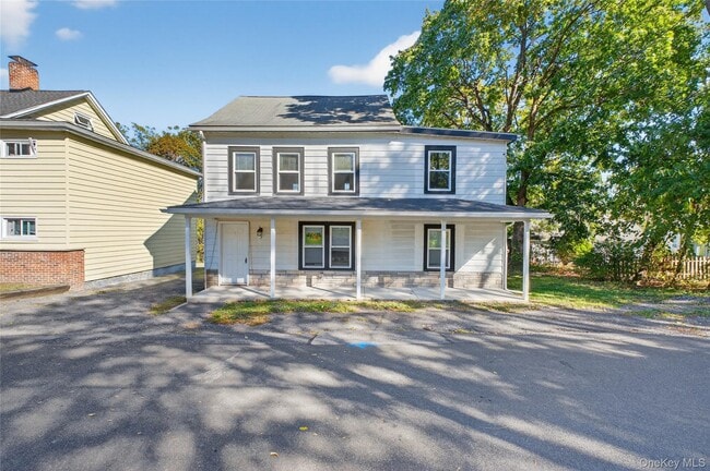 property at 7 Orchard St
