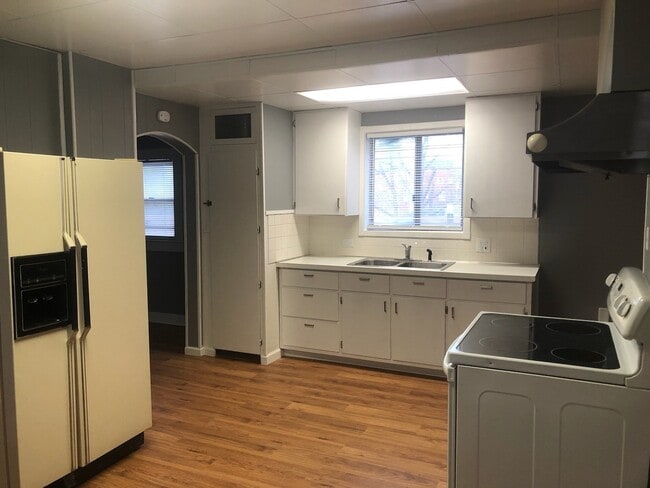 property at 1520 Francis St