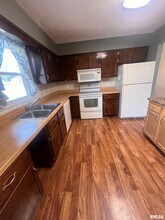 3751 Tam-O-Shanter Dr N in Bettendorf, IA - Building Photo - Building Photo