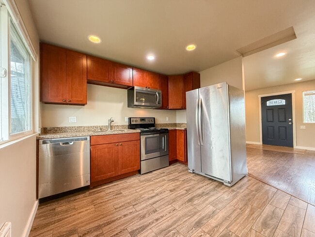 1808 Harrington Ave NE in Renton, WA - Building Photo - Building Photo