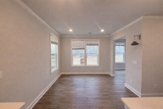 1211 Ashe Mdw Dr in Indian Trail, NC - Foto de edificio - Building Photo