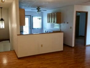 142 Homestead Ln, Unit #2 in Davidsville, PA - Foto de edificio - Building Photo
