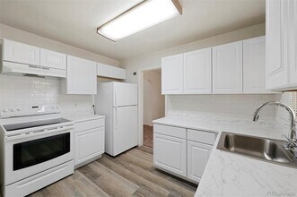 1994 Macon St in Aurora, CO - Building Photo - Building Photo