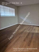 205 Valley View Ave in Red Bank, TN - Building Photo - Building Photo