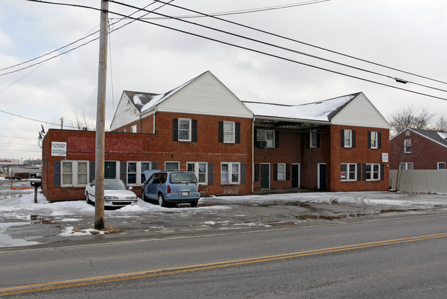 407 S Maple St in Lebanon, TN - Building Photo - Building Photo