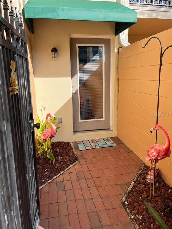 828 Padua Ln in Clearwater, FL - Building Photo - Building Photo