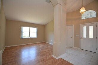 7 St Andrews Ct in Palm Coast, FL - Building Photo - Building Photo