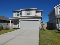 23703 Silver Concord Dr in Splendora, TX - Foto de edificio - Building Photo