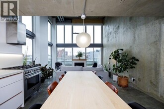 289 Alexander St in Vancouver, BC - Building Photo - Building Photo