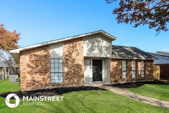 2919 Villa Sur Trail in Dallas, TX - Building Photo - Building Photo