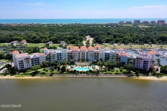 102 Yacht Harbor Dr, Unit 567 in Palm Coast, FL - Foto de edificio - Building Photo
