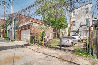 837 Hollins St in Baltimore, MD - Building Photo - Building Photo