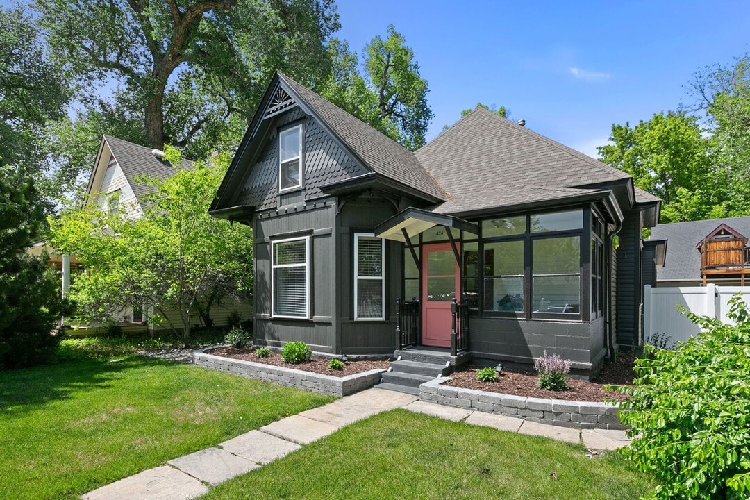 424 W Oak St in Fort Collins, CO - Foto de edificio