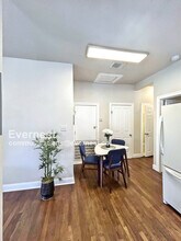 410 E Carson St in San Antonio, TX - Building Photo - Building Photo