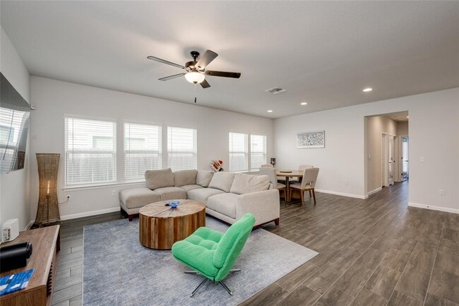 10712 Timber Brook Pass in Austin, TX - Building Photo - Building Photo