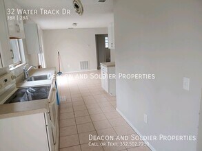 32 Water Track Dr in Ocala, FL - Building Photo - Building Photo