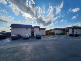 870 SW 129th Pl in Miami, FL - Building Photo