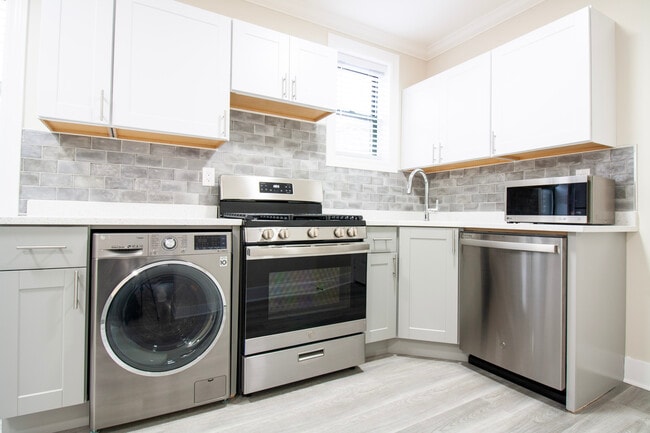 3845 N Greenview in Chicago, IL - Foto de edificio - Building Photo