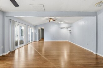 1008 NW 8th St in Gainesville, FL - Building Photo - Building Photo