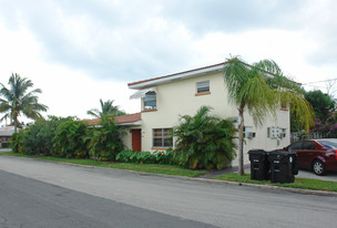 401 S Palmway Apartments