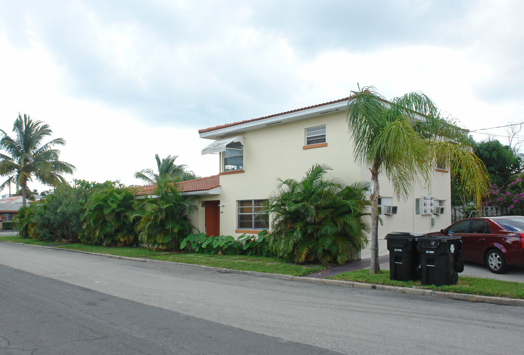 401 S Palmway in Lake Worth, FL - Building Photo