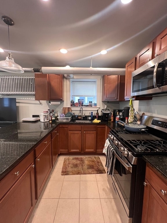property at 475 Broadway